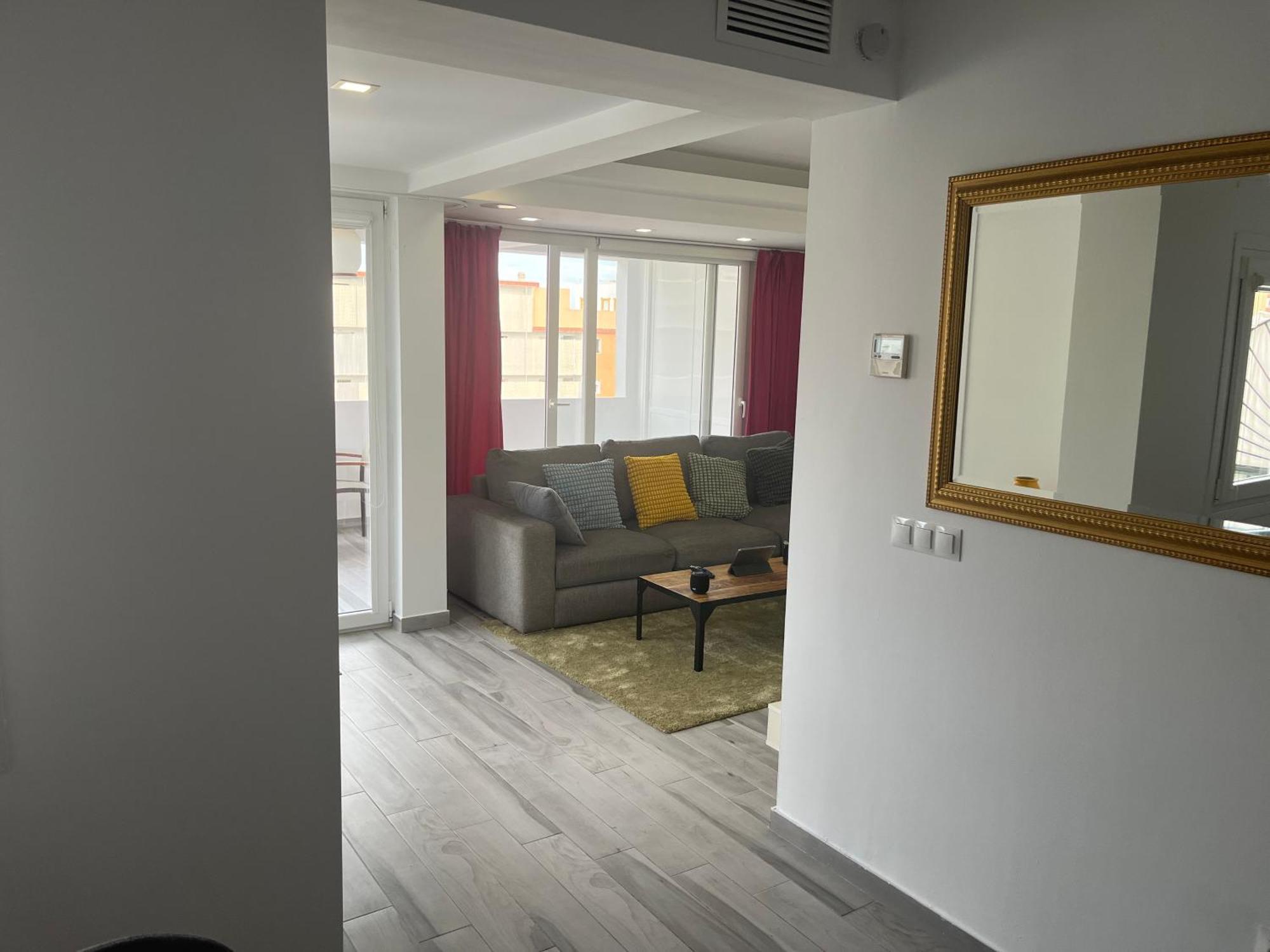 De Marquez , Exklusive Dachwohnung Im Zentrum Mit Und Bergblick Torremolinos